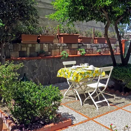 Lumachella Bed & Breakfast Cefalu