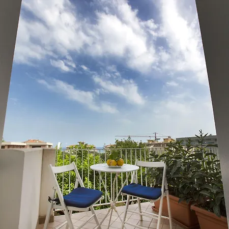 Bed & Breakfast Lumachella 4*